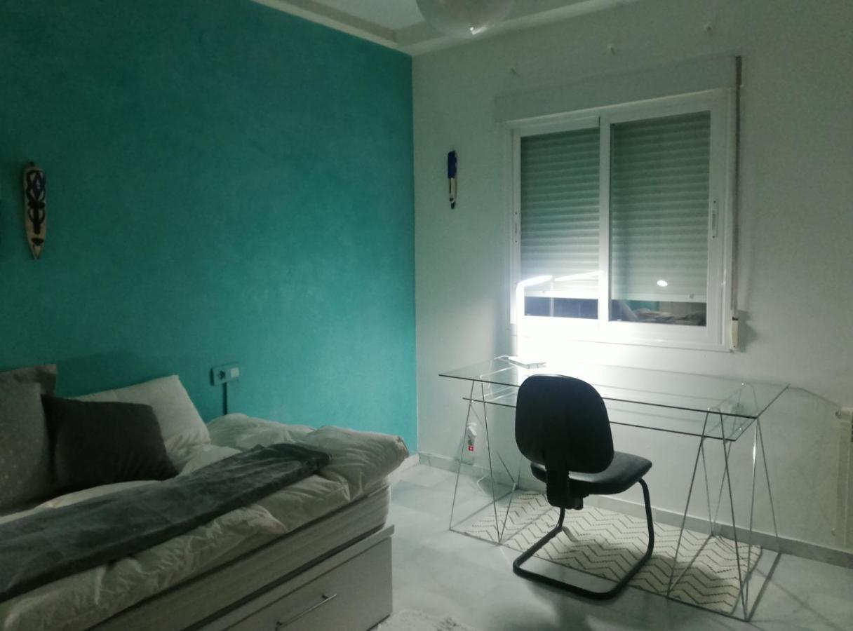 Comfortable Single Bluing Room B&B กรานาดา ภายนอก รูปภาพ